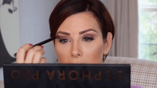 makeup tips for hooded eyes - blend everything with a nude color