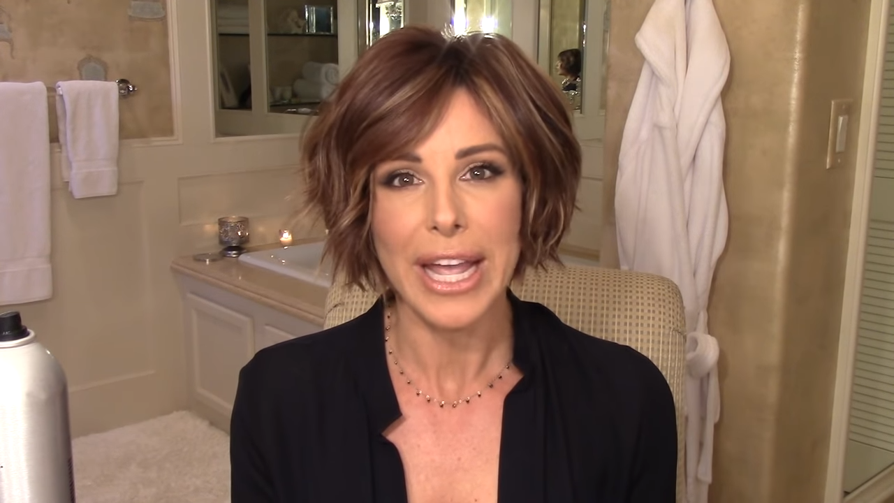 Youthful Hairstyles for Women Over 50 - Dominique Sachse